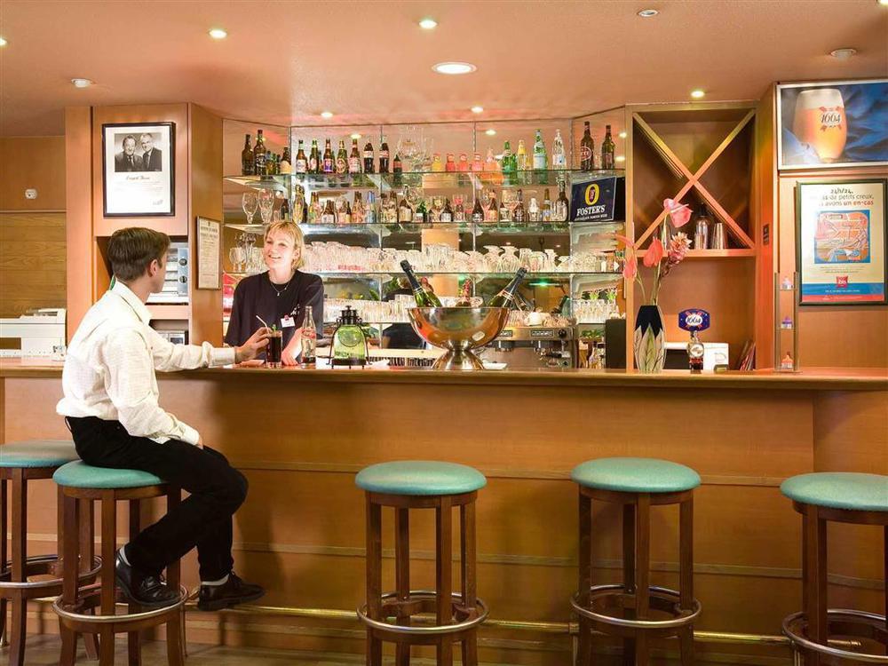 Ibis Saint Dizier Hotel Bagian luar foto