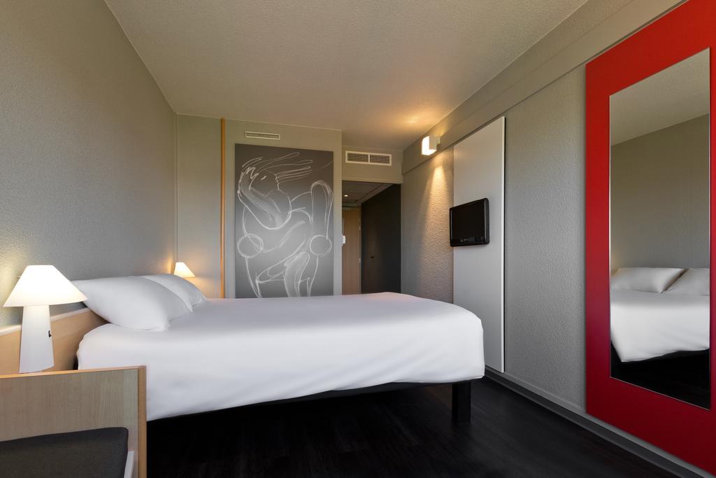 Ibis Saint Dizier Hotel Ruang foto
