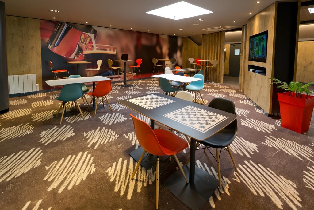 Ibis Saint Dizier Hotel Bagian luar foto