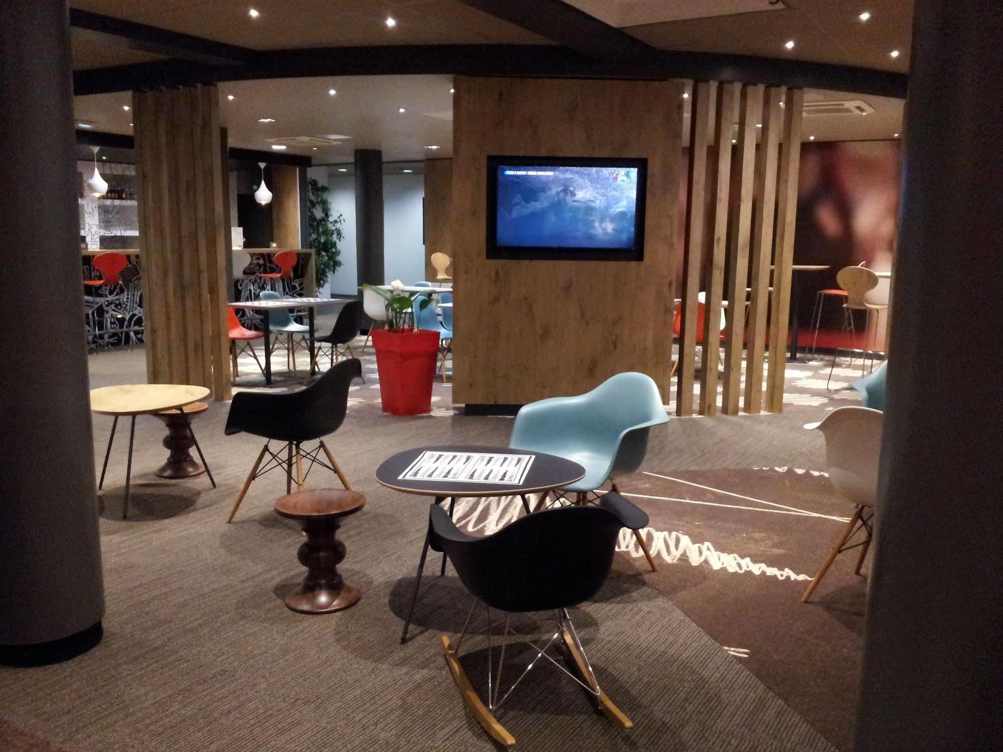 Ibis Saint Dizier Hotel Bagian luar foto